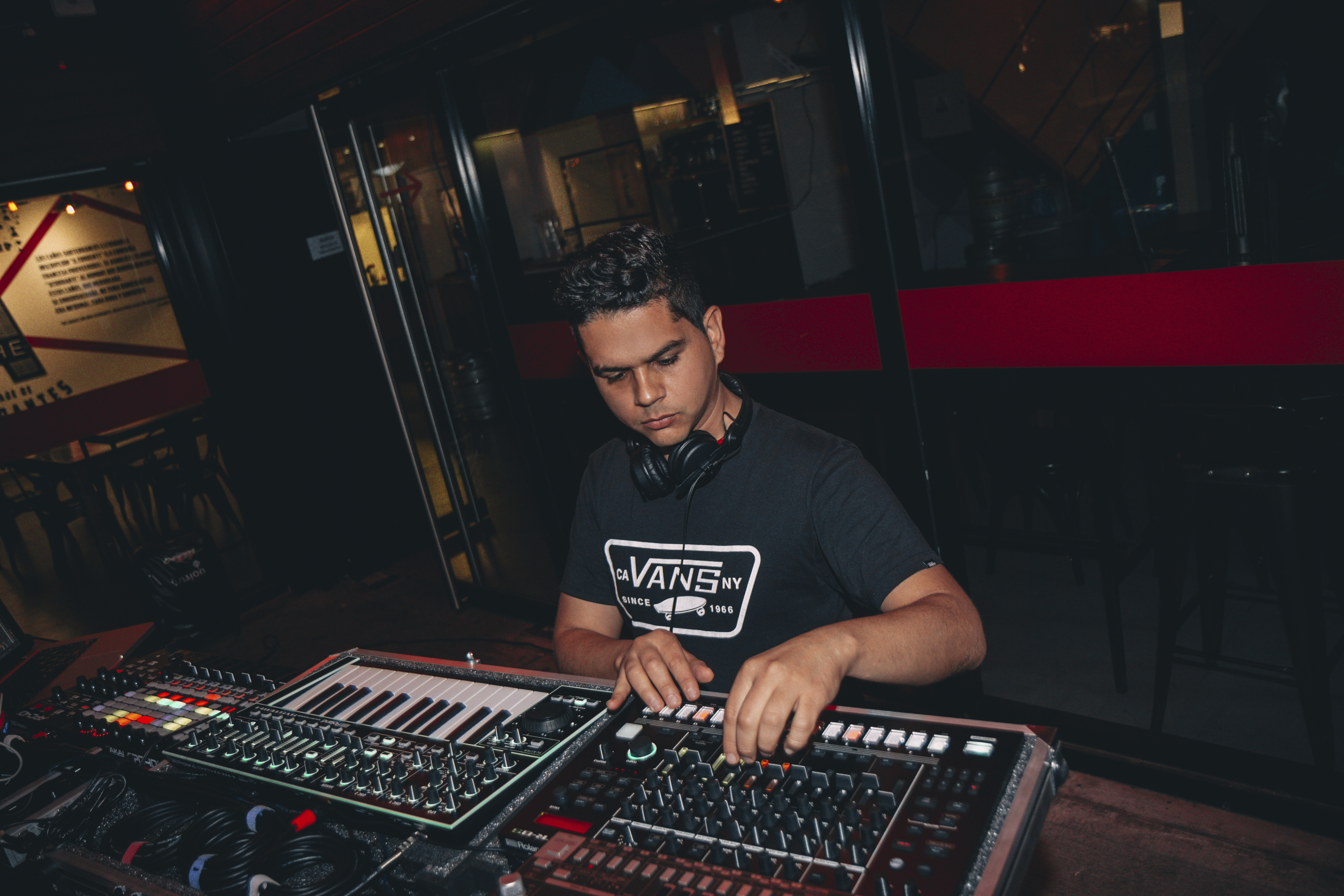 Live set at Konexion